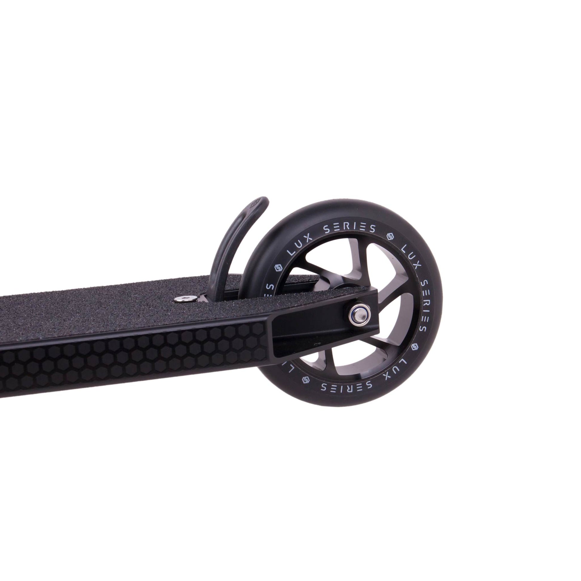 Striker Lux 5" Scooter Freestyle - Negro- Scootworld.es