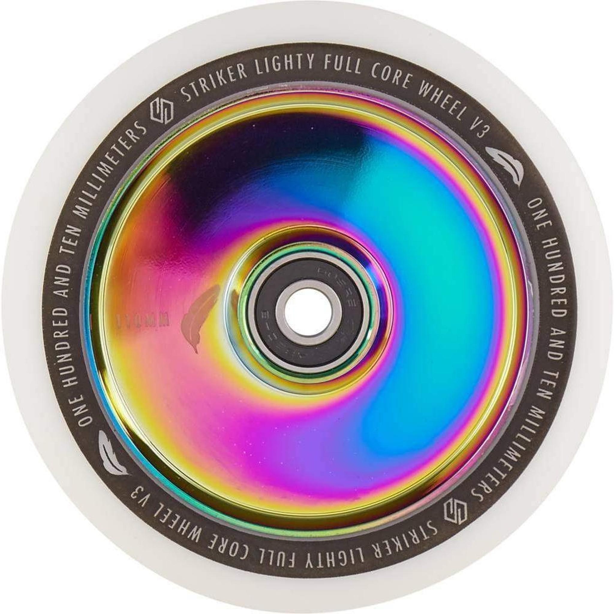 Striker Lighty Fullcore V3 White PU 110mm Rueda Patinete - Rainbow- Scootworld.es