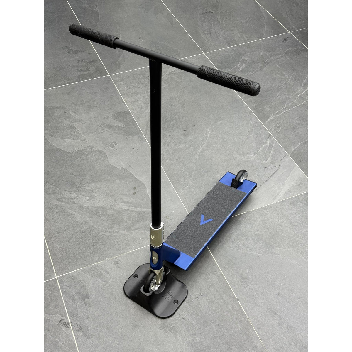 Gravis Blue Scooter Custom Build Gravis Blue | ScootWorld España – Scootworld.es