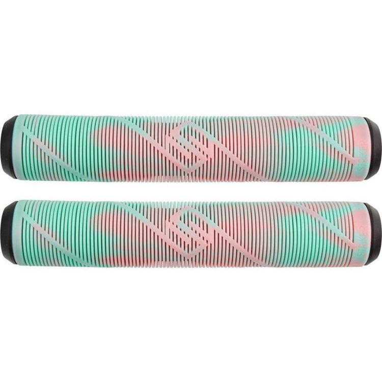 Striker Logo Puños Patinete- Scootworld.es