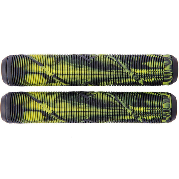 Striker Logo Puños Patinete- Scootworld.es