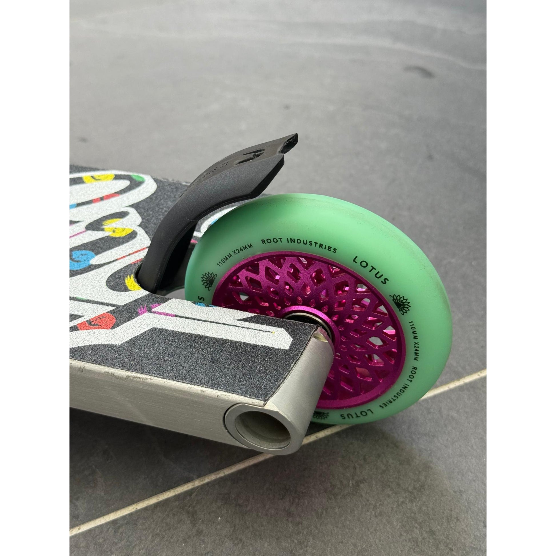 Scooter Custom Raw 5/5- Scootworld.es
