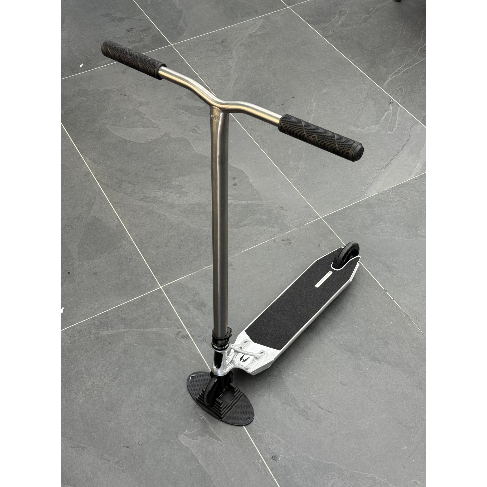 Scooter Custom Raw/Black #11- Scootworld.es