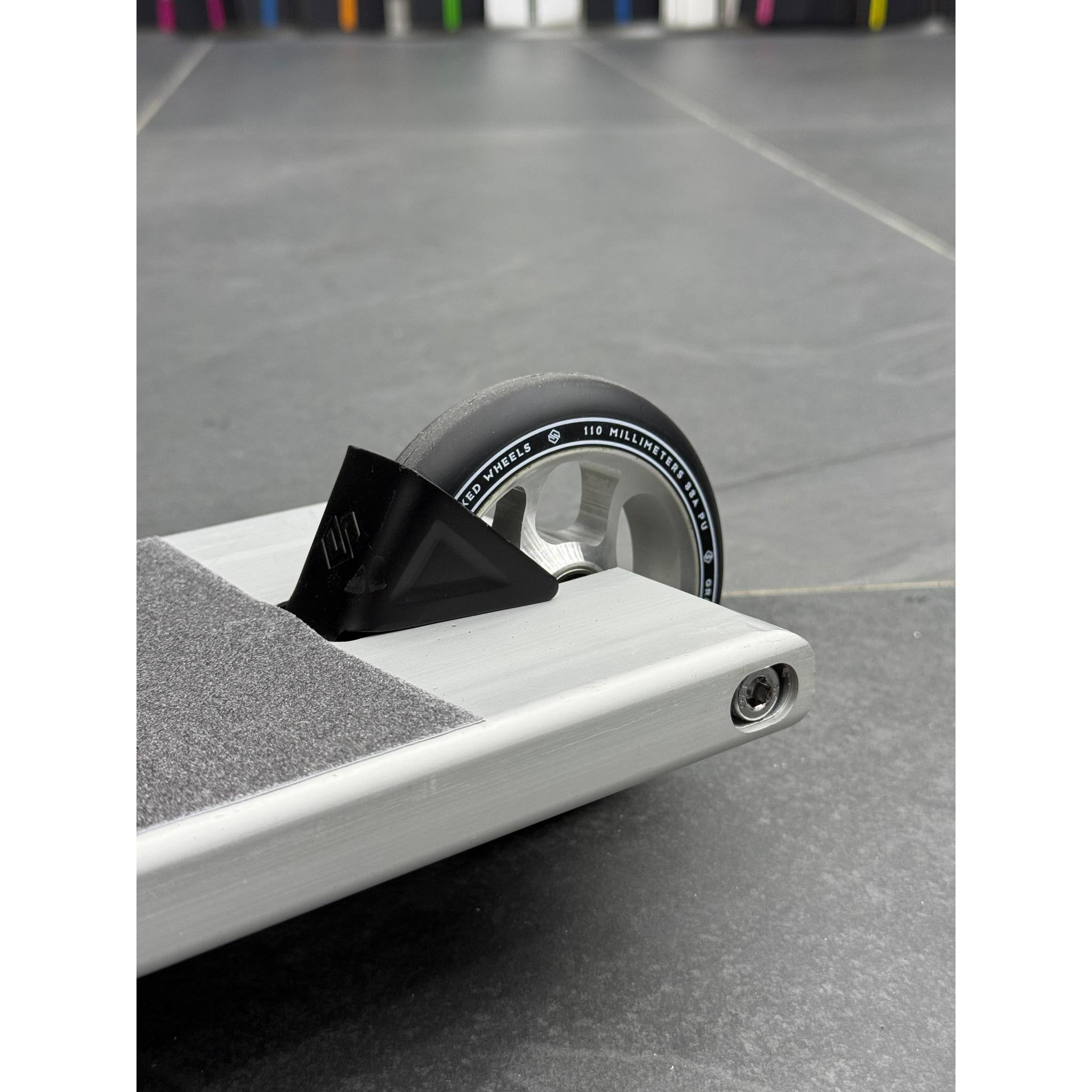 Scooter Custom Build Gravis Black/Raw- Scootworld.es