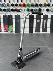 Scooter Custom Build Chrome/Black