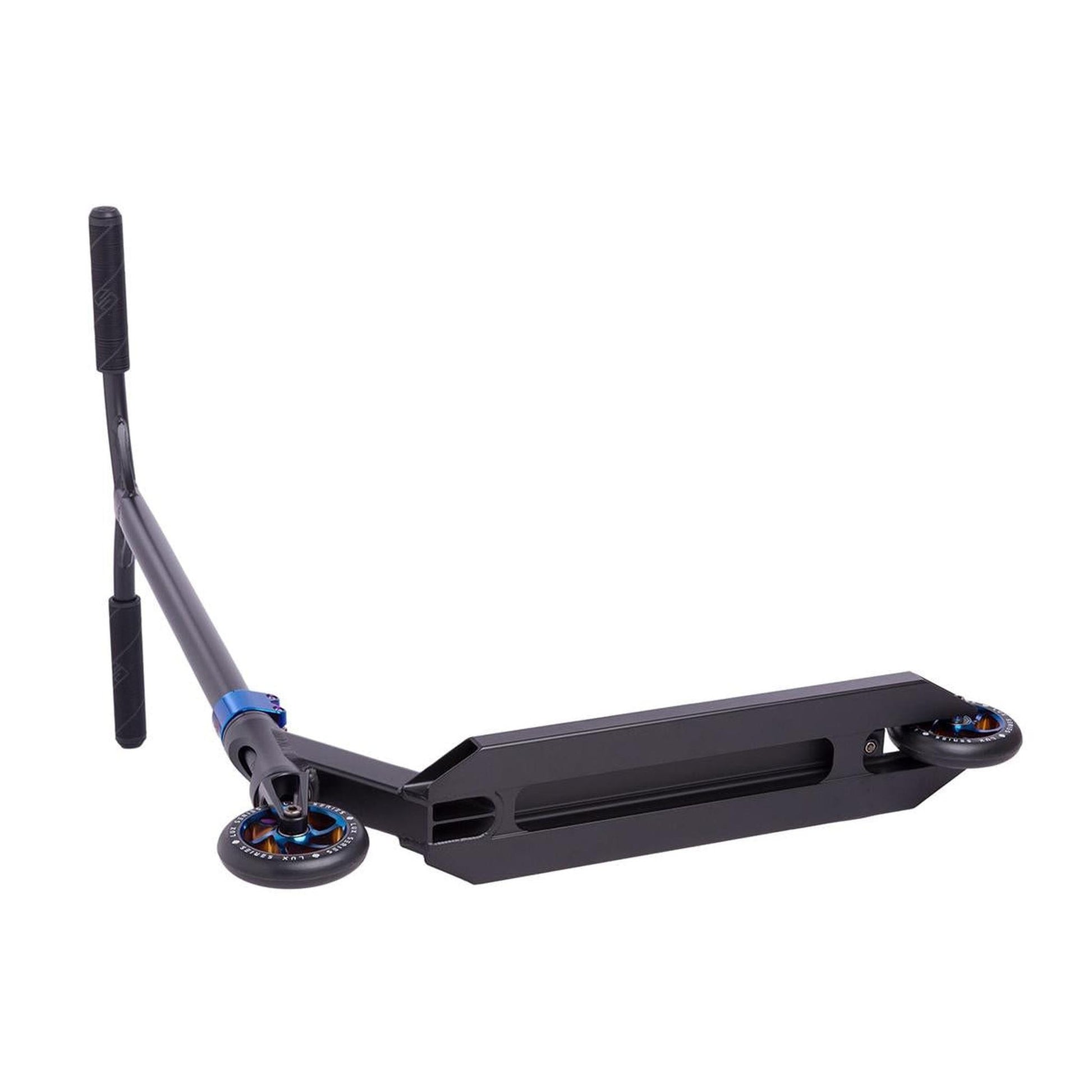 Striker Lux Scooter Freestyle - Negro/Azul cromado- Scootworld.es