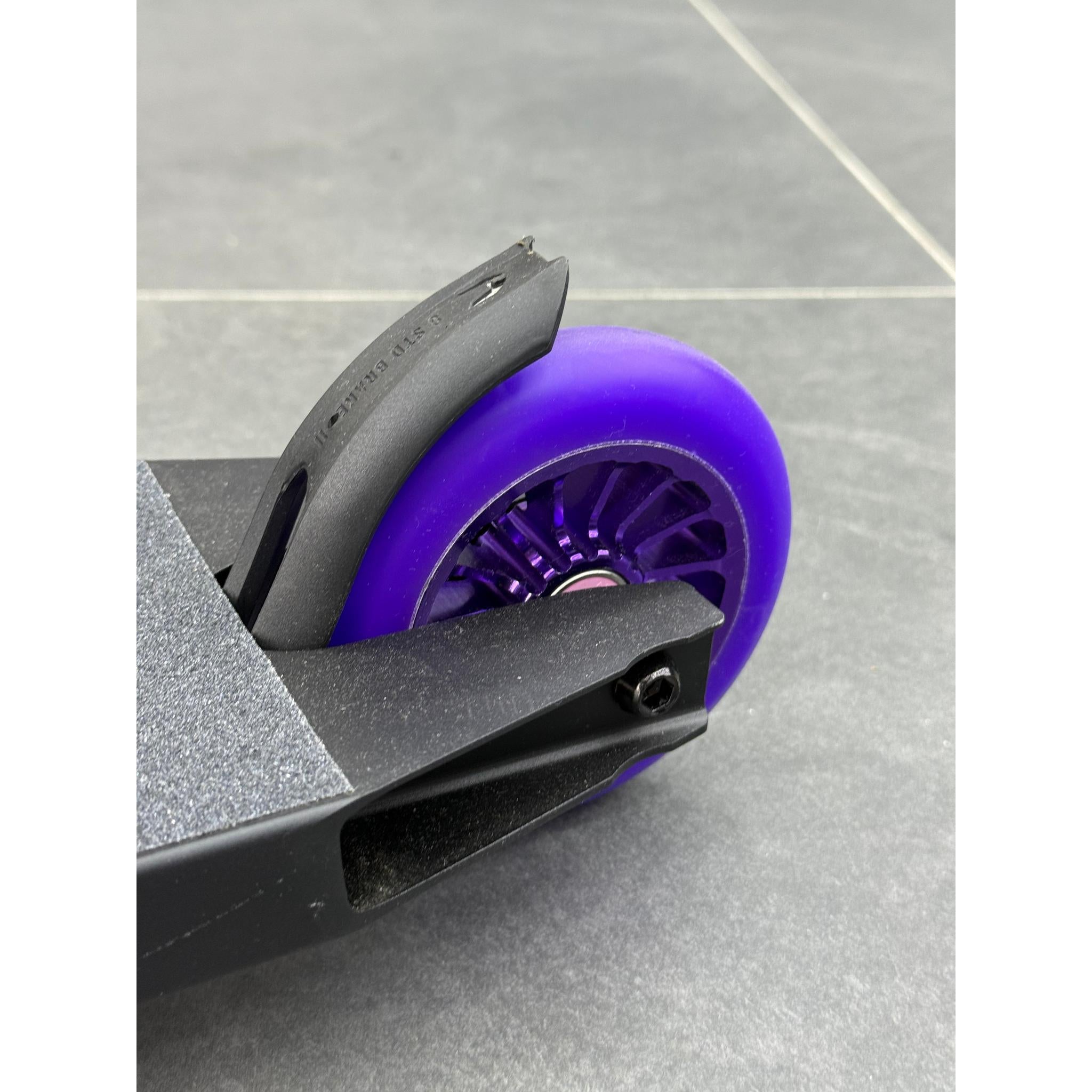 Scooter Custom Black/Purple #13- Scootworld.es