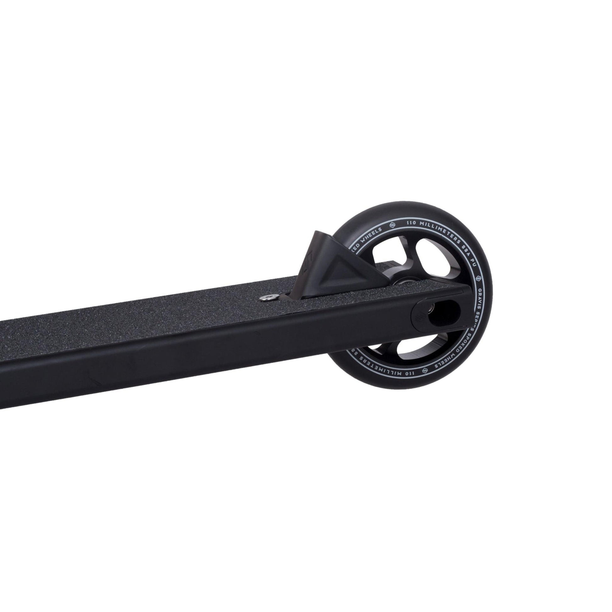 Striker Gravis Scooter Freestyle - Negro- Scootworld.es