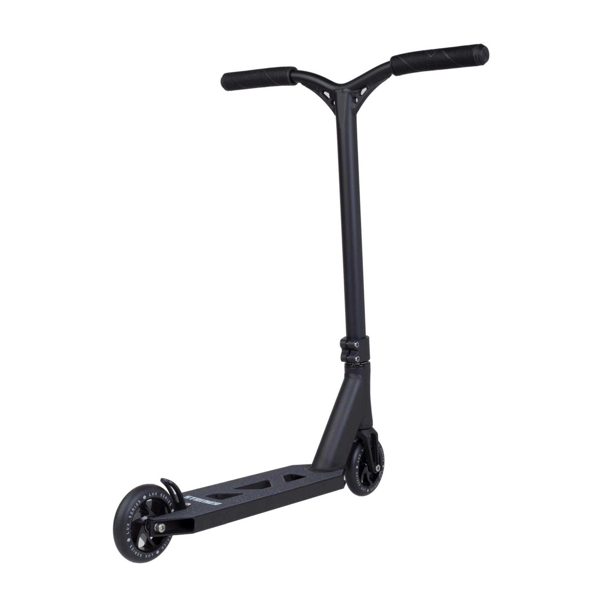 Striker Lux Youth Scooter Freestyle - Negro- Scootworld.es