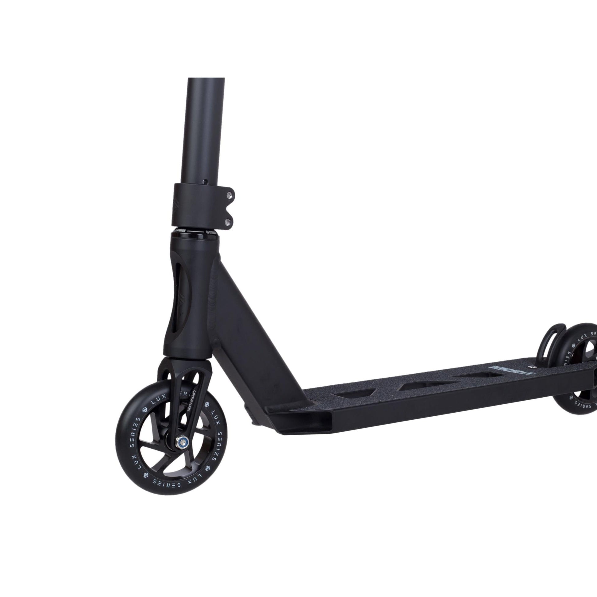 Striker Lux Youth Scooter Freestyle - Negro- Scootworld.es