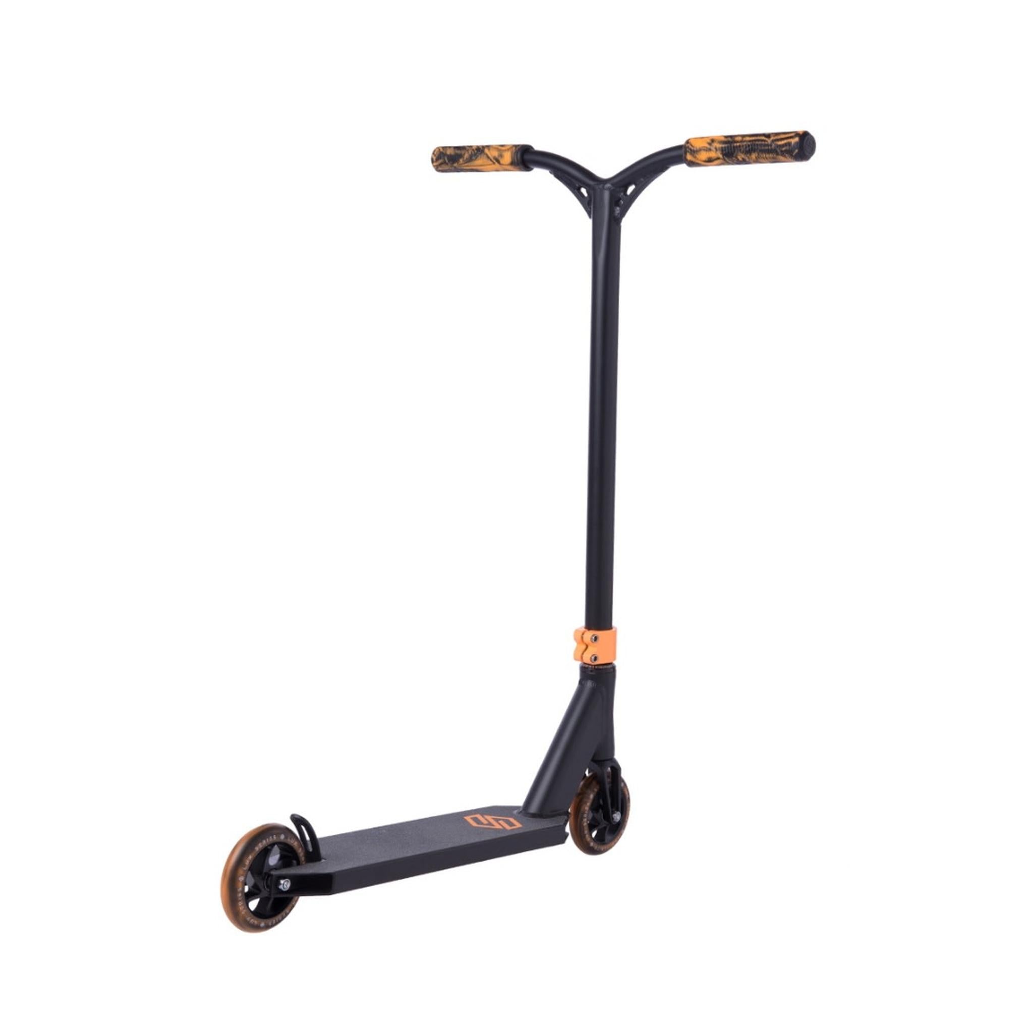 Striker Lux Painted Scooter Freestyle - Negro/Naranja- Scootworld.es