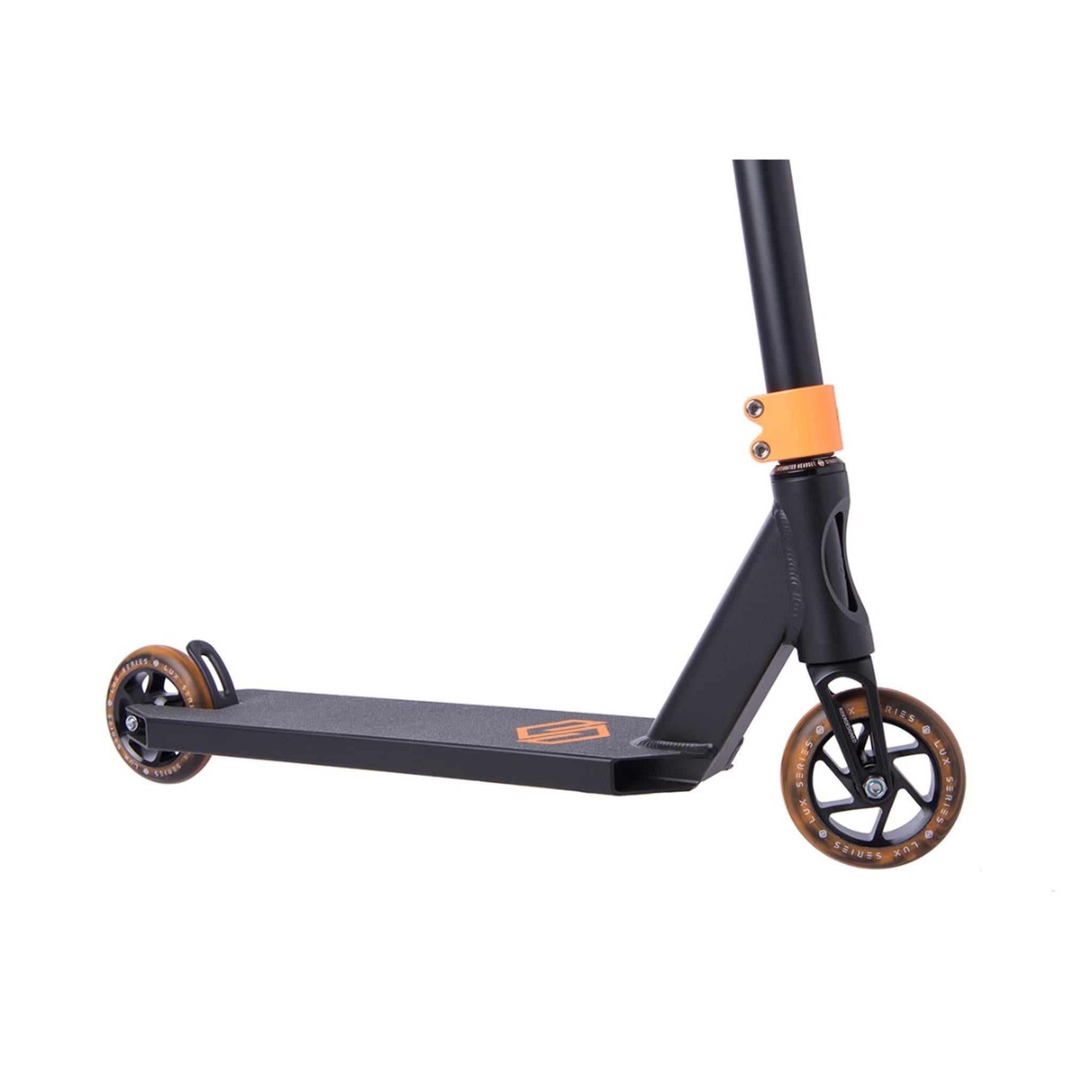 Striker Lux Painted Scooter Freestyle - Negro/Naranja- Scootworld.es