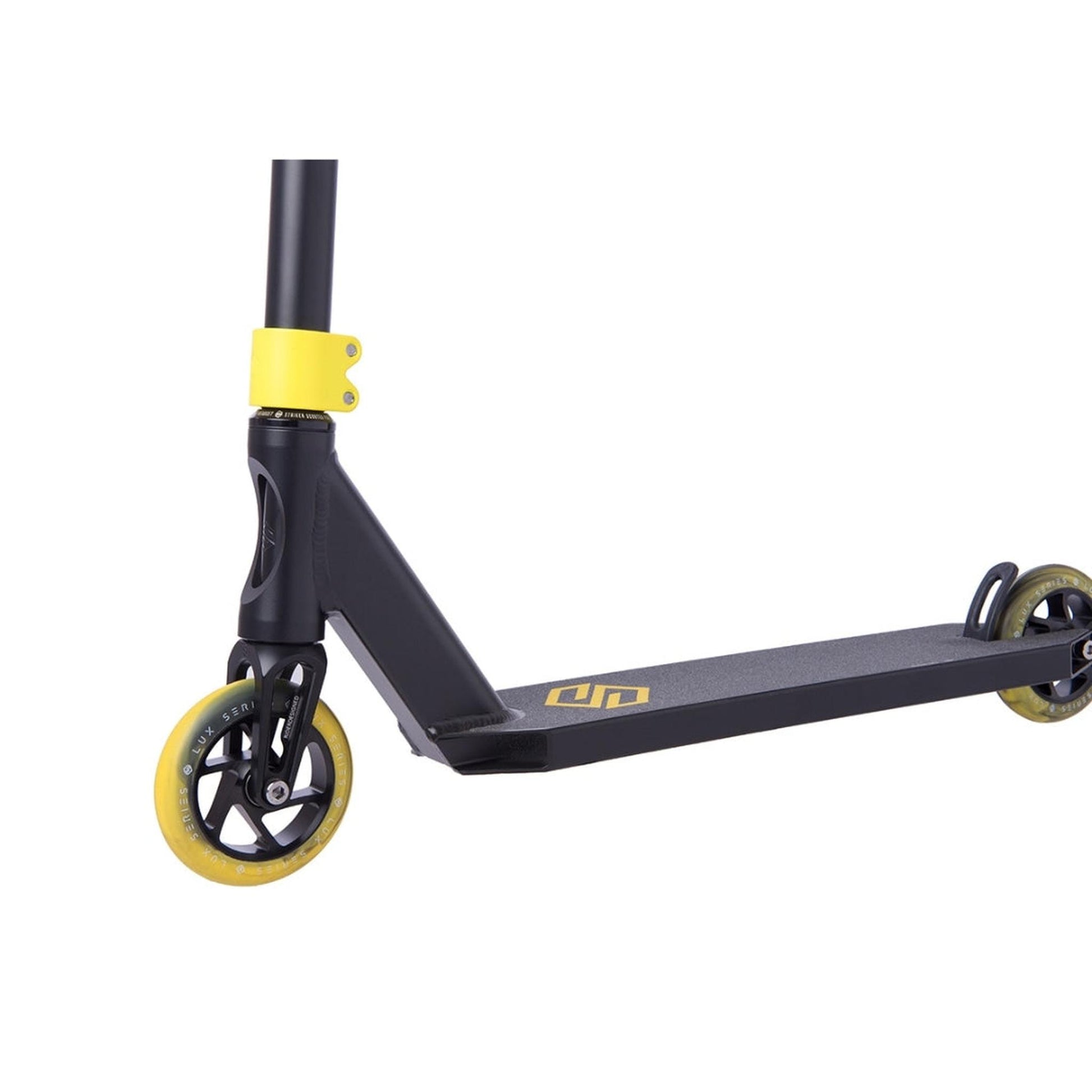 Striker Lux Painted Scooter Freestyle - Negro/Amarillo- Scootworld.es