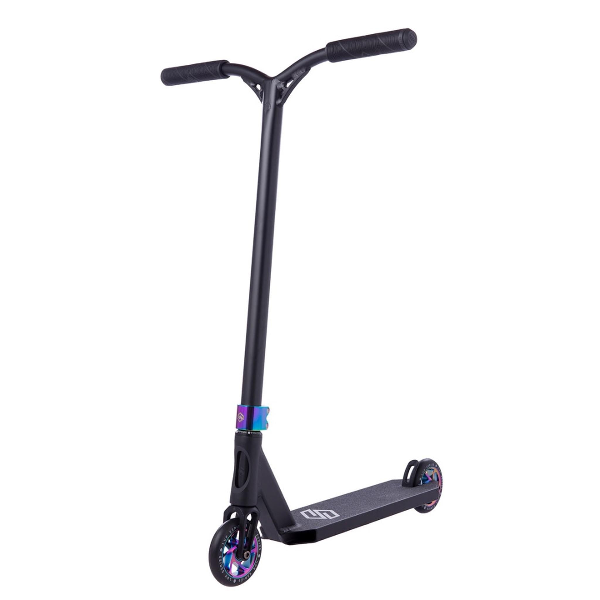 Striker Lux Scooter Freestyle - Black/Rainbow- Scootworld.es