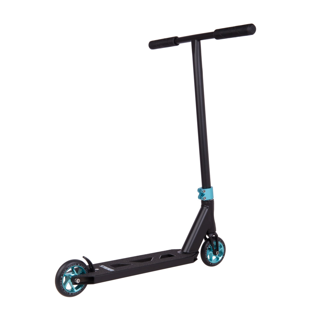Striker Essential Scooter Freestyle