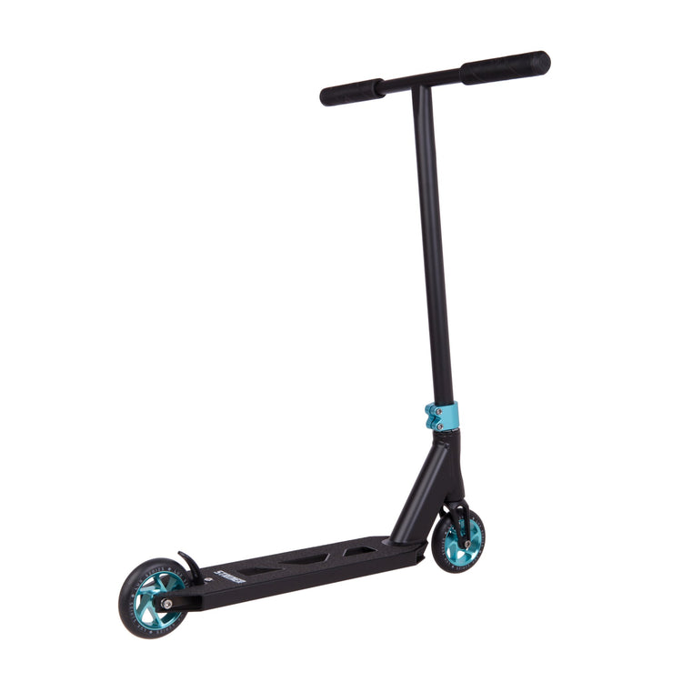 Striker Essential Scooter Freestyle