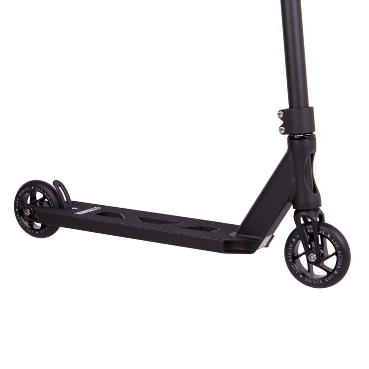 Striker Essential Scooter Freestyle