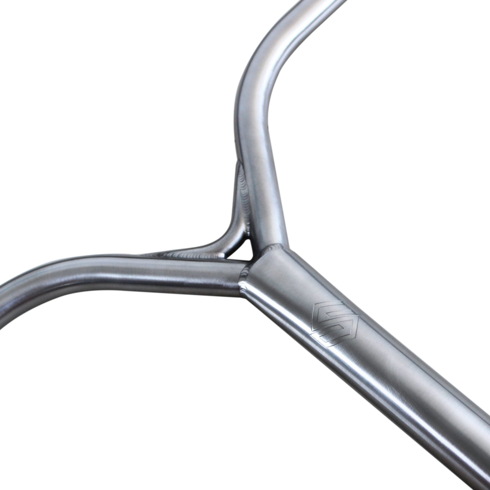 Striker Toni Castillo Titanium Manillar Scooter - Raw- Scootworld.es