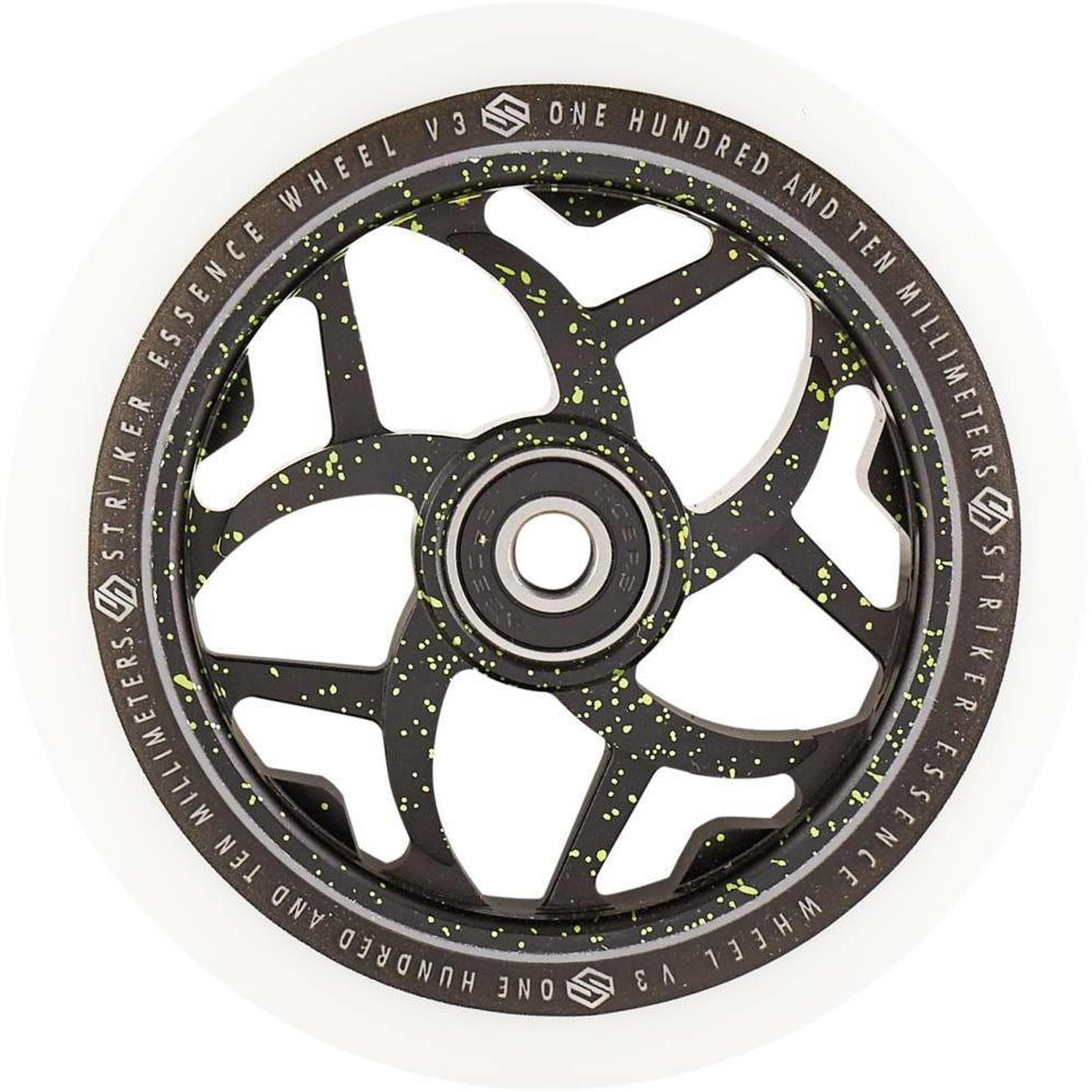 Striker Essence V3 White PU 110mm Rueda Patinete - Splash Negro/Verde- Scootworld.es